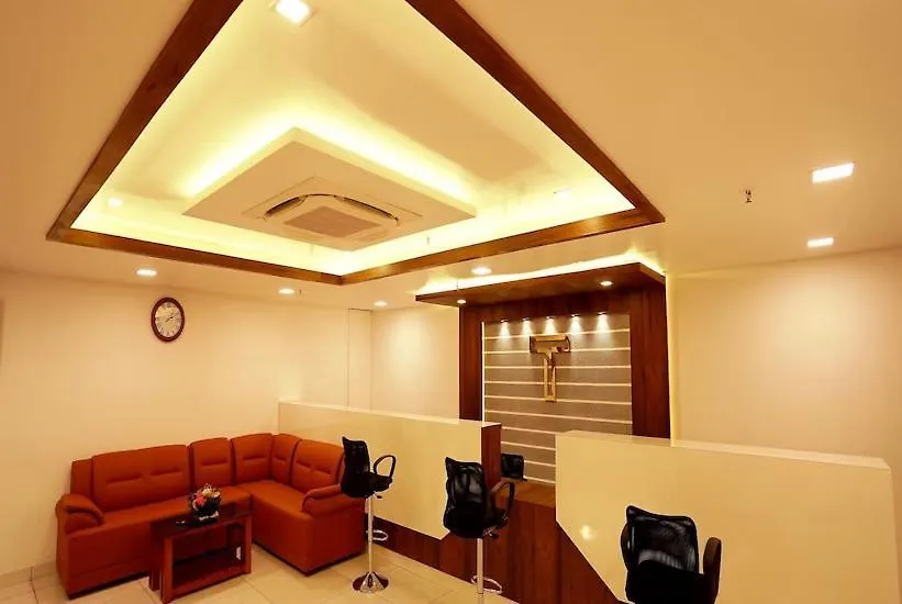 Отель The Terrace Manjeri